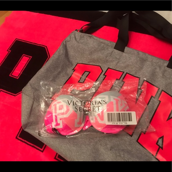 Victoria’s Secret PINK Wear Everywhere Push Up Bra - Picture 3 of 4